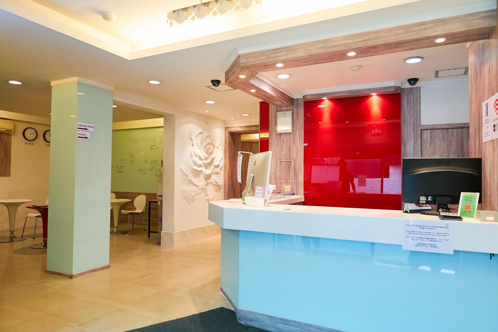 Travelers A Korea Hostel Сеул Экстерьер фото