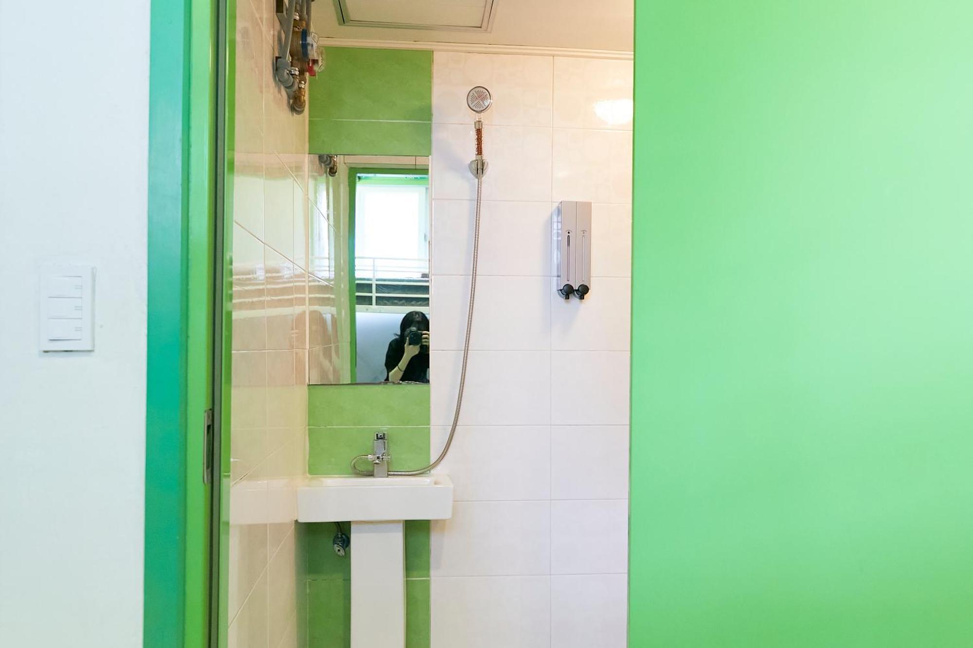 Travelers A Korea Hostel Сеул Экстерьер фото