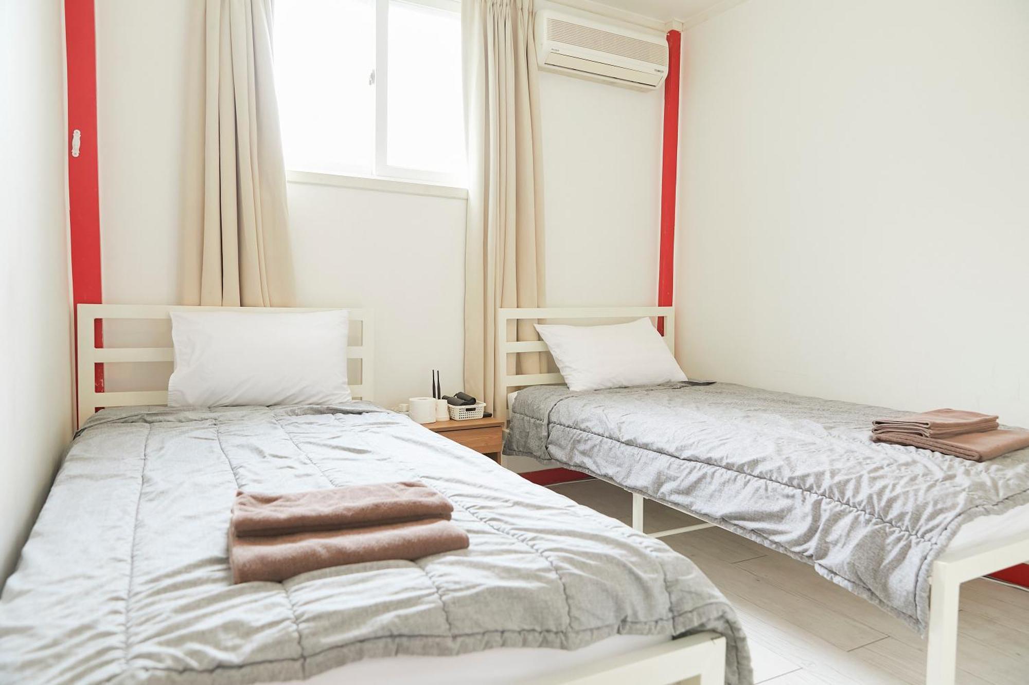 Travelers A Korea Hostel Сеул Экстерьер фото