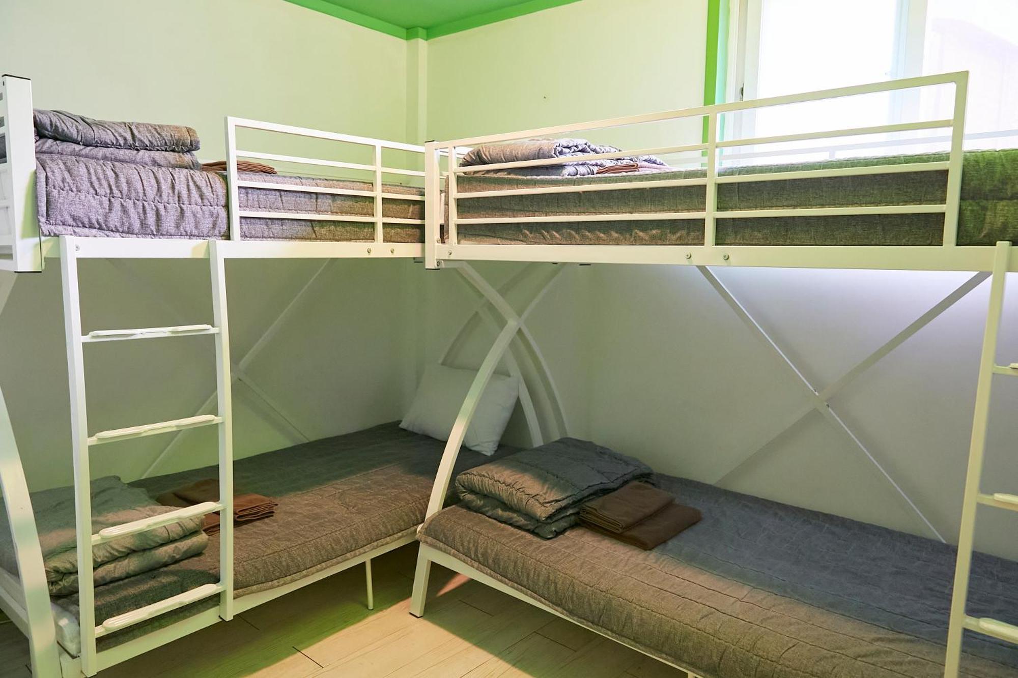Travelers A Korea Hostel Сеул Экстерьер фото
