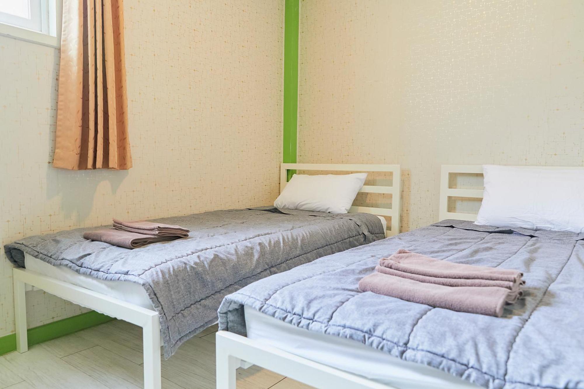 Travelers A Korea Hostel Сеул Экстерьер фото