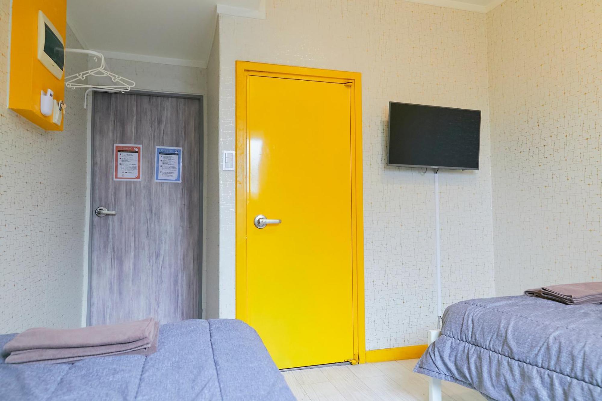 Travelers A Korea Hostel Сеул Экстерьер фото